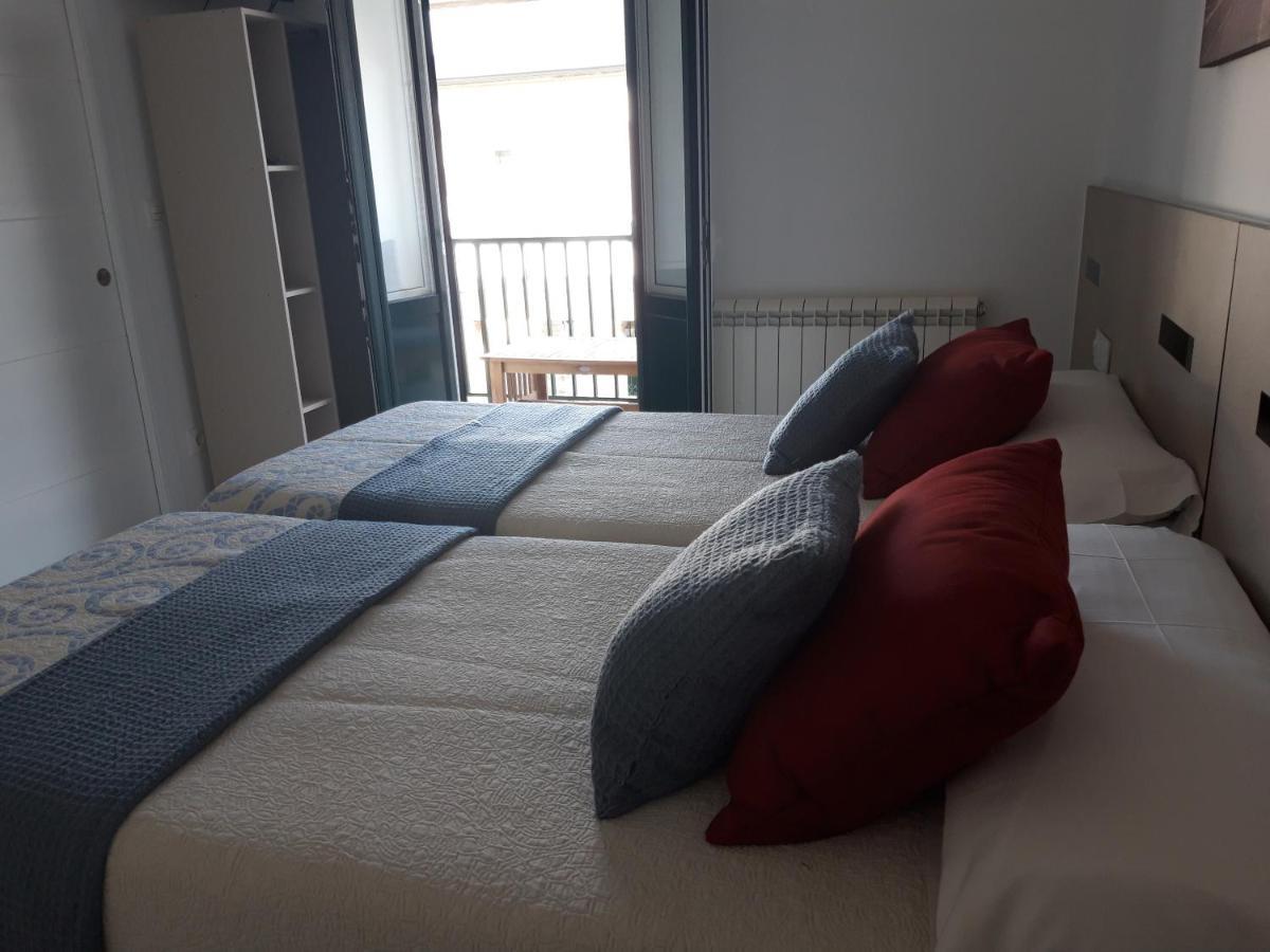 Pension Mar Portomarin Bagian luar foto