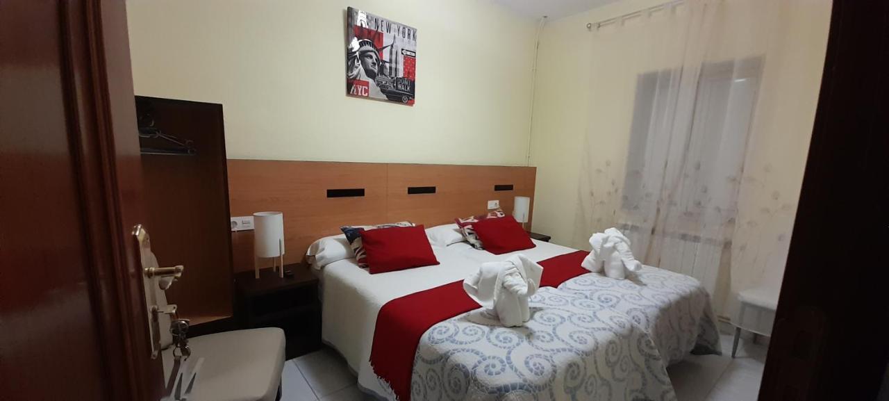 Pension Mar Portomarin Bagian luar foto