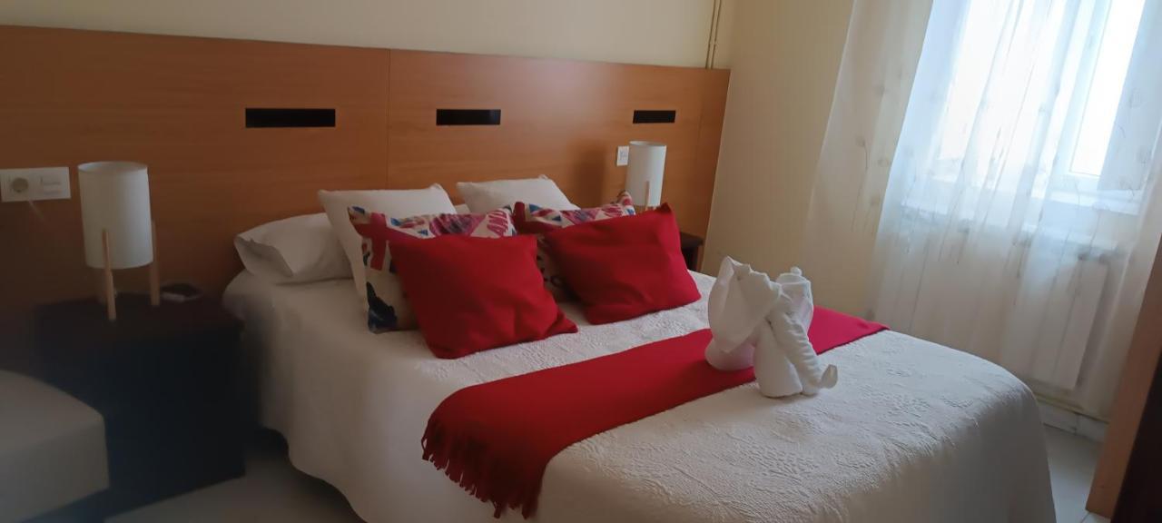 Pension Mar Portomarin Bagian luar foto